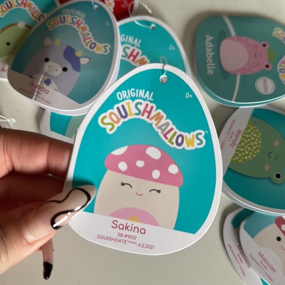 8” sakina squishmallow - Picture 3 of 4